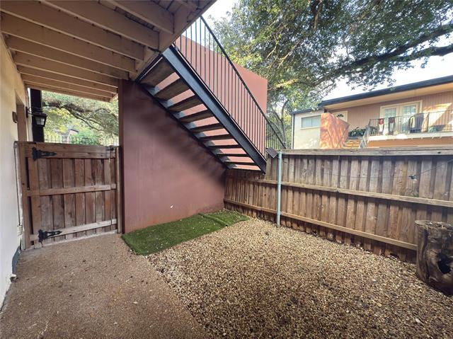 Building Photo - 4206 Hawthorne Ave