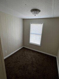 Building Photo - 103 Hussey Mhp Ln