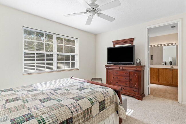 Building Photo - 71 Legacy Ct