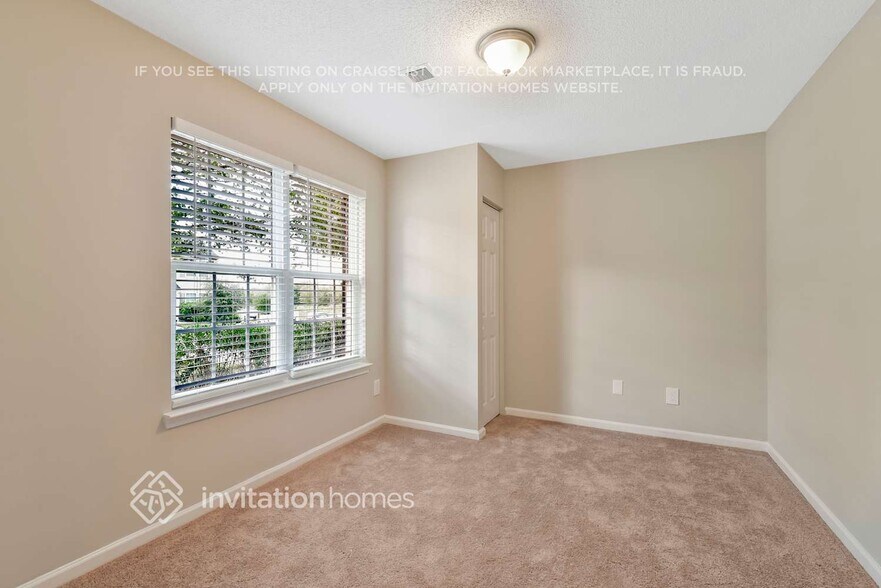 Building Photo - 10324 Covingtonwood Dr