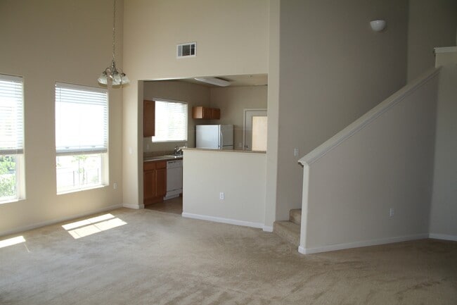 Building Photo - 2 Bed | 2 Bath | 1375 SF | Private 2 Garage | Loft Style Condominium | Owner pays WS&G