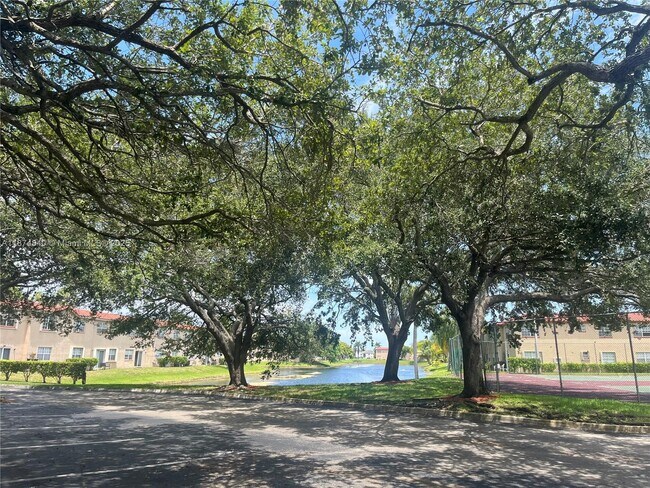 Building Photo - 8710 SW 3rd St