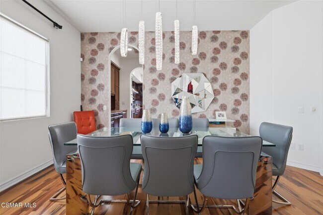 Building Photo - 9651 Sagebrush Ave