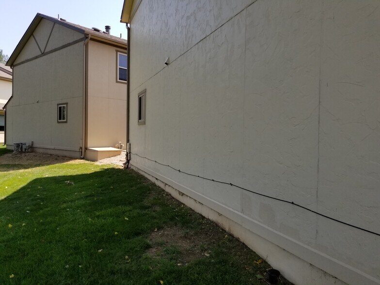 Building Photo - 909 44th Avenue Ct