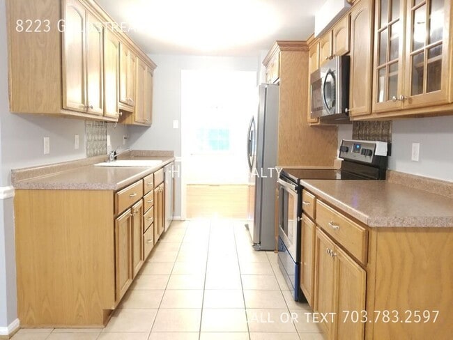 Building Photo - 8223 Goldstream Ct
