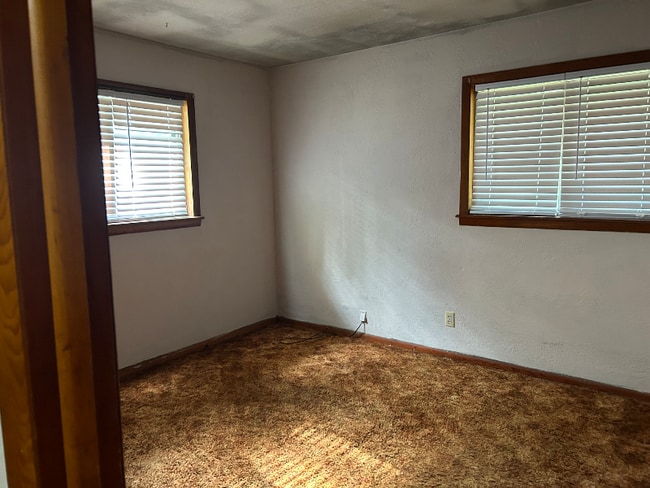 Building Photo - 5033 37th St