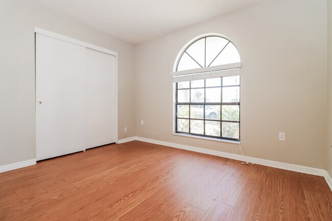 Building Photo - 4726 Addax Dr