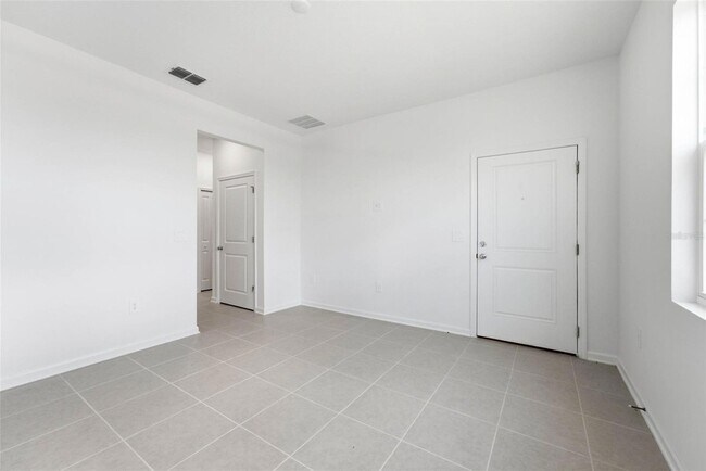 Building Photo - 5157 Green Belt Dr