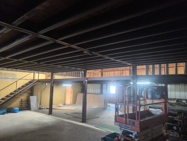 Building Photo - 2531 W Morton St