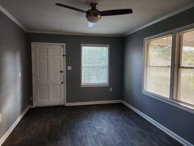 Building Photo - 1808 Corbitt St