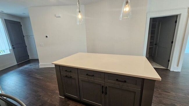 Building Photo - 1507 Porter Rd