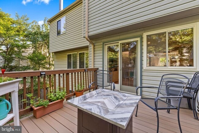 Building Photo - 3772 Sudley Ford Ct