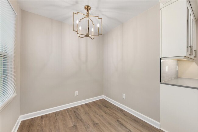Building Photo - 4700 Walden Ct