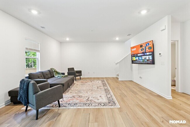 Building Photo - Spacious 4BR House in Acworth