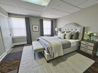 Building Photo - 2 Bedroom 1.5 Bathroom w/Bonus Room in York!