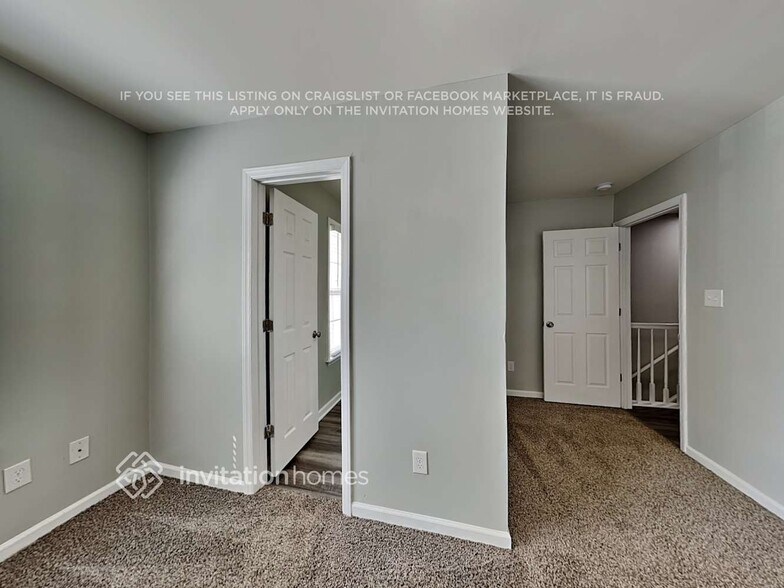 Building Photo - 117 Blackthorne Ct