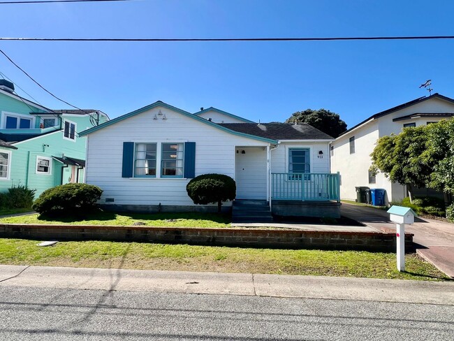 Building Photo - Charming Furnished Home in PG!