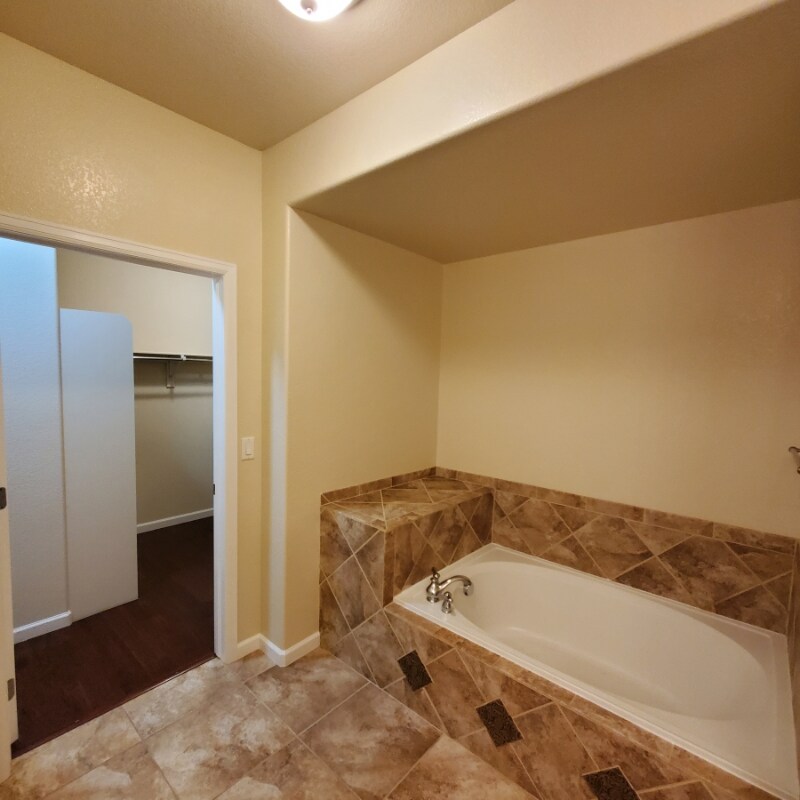 Building Photo - 11374 Xavier Dr