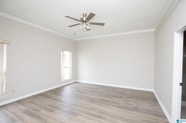 Building Photo - 123 Braxton Way