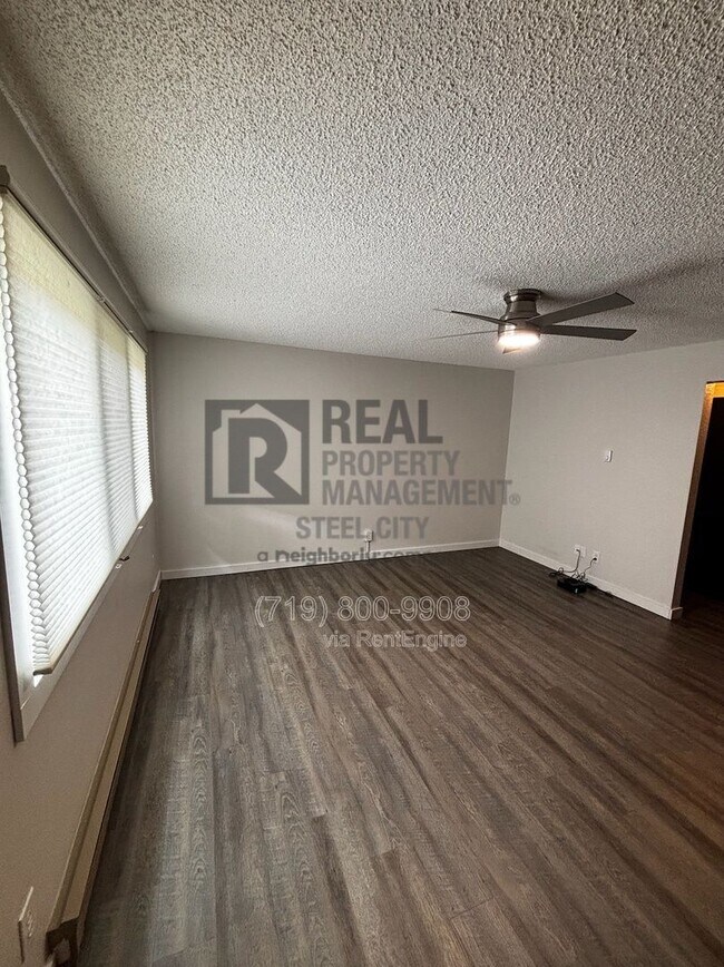 Building Photo - 2107 Chatalet Ln