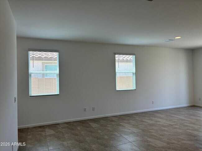 Building Photo - 17321 W Gray Fox Trl