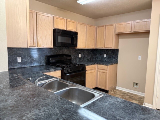 Building Photo - 2403 Birch Canyon Ct
