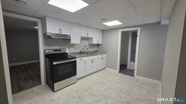 Building Photo - 209 Laurel Hill Ave