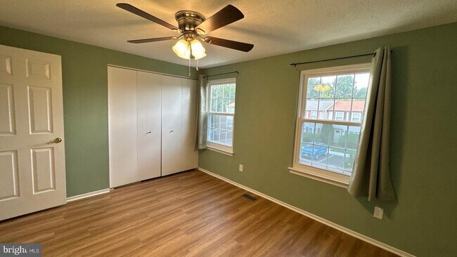 Building Photo - 6441 Grafton Garth Ct