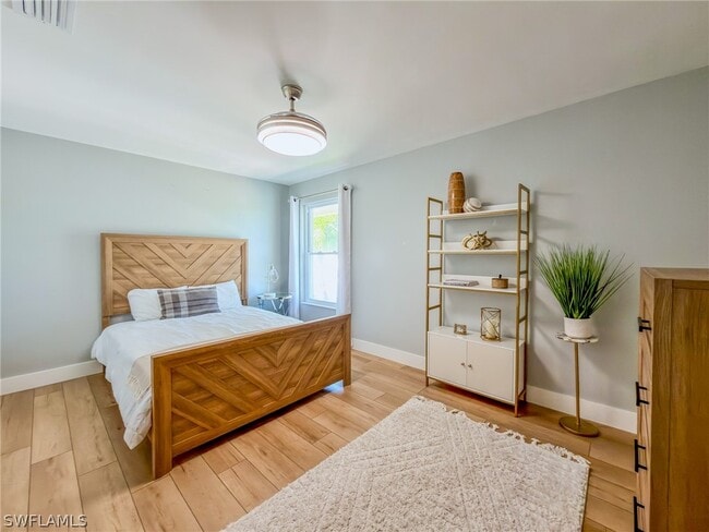 Building Photo - 1910 Gulf Shore Blvd N