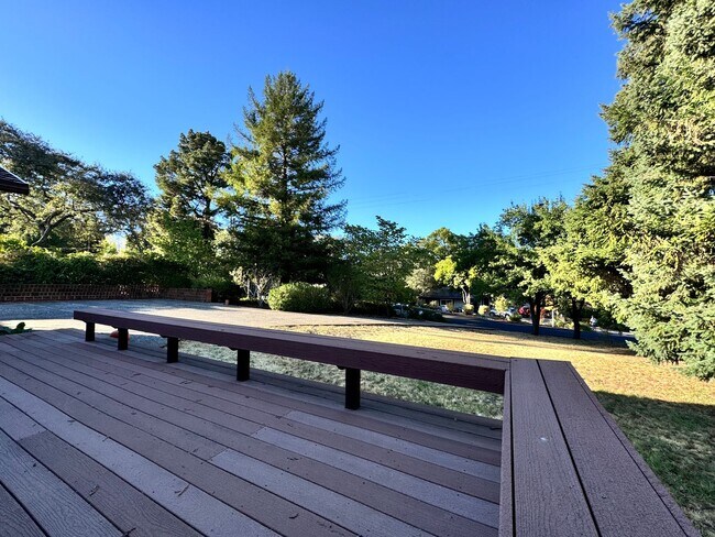 Building Photo - Gorgeous .5 acre lot in Auburn