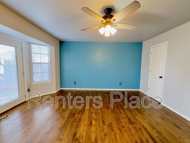 Building Photo - 8626 S 90th E Ave