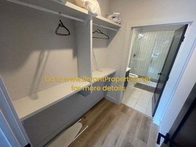 Building Photo - Nashville - Furnished 2-Bedroom Condo