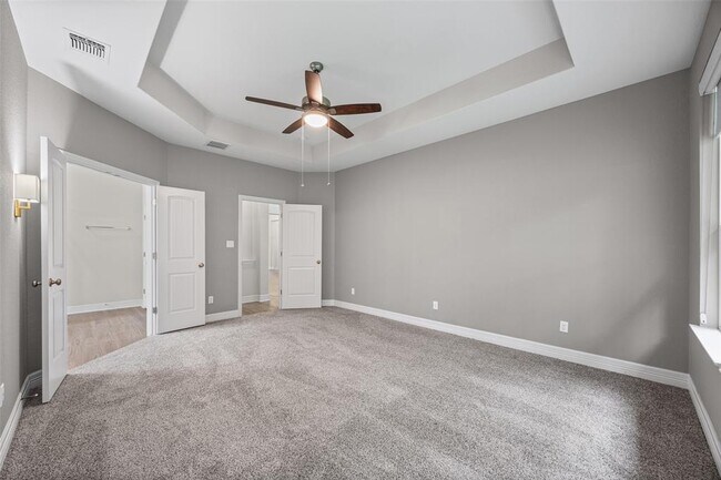 Building Photo - 124 White Steppe Way