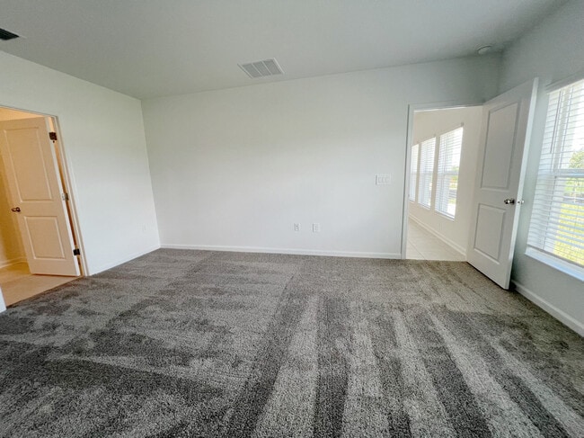 Building Photo - 317 Singing Sands Cir