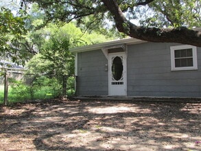 Building Photo - Keith-916