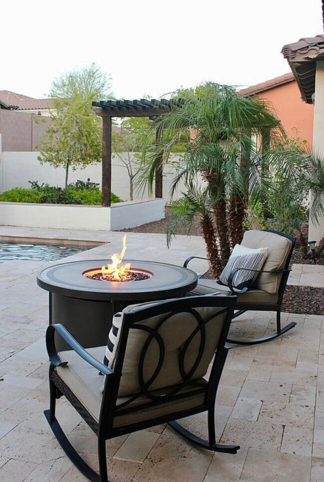 Building Photo - 20892 W Eastview Way