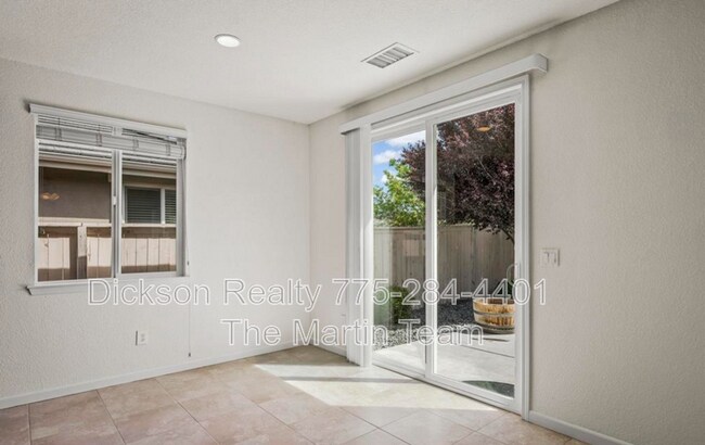 Building Photo - 10772 Ridgebrook Dr