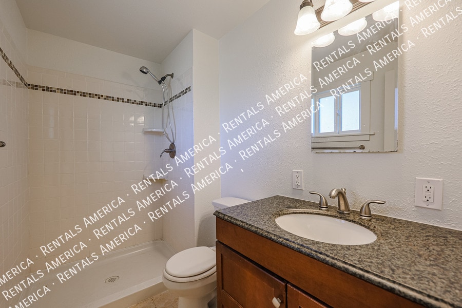 Building Photo - 14029 N 38th Pl