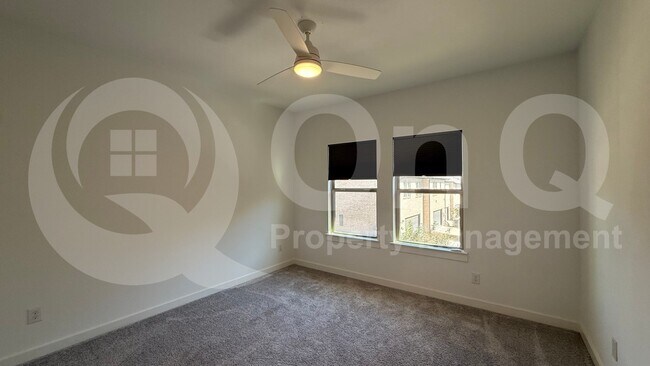 Building Photo - 872 TX-5