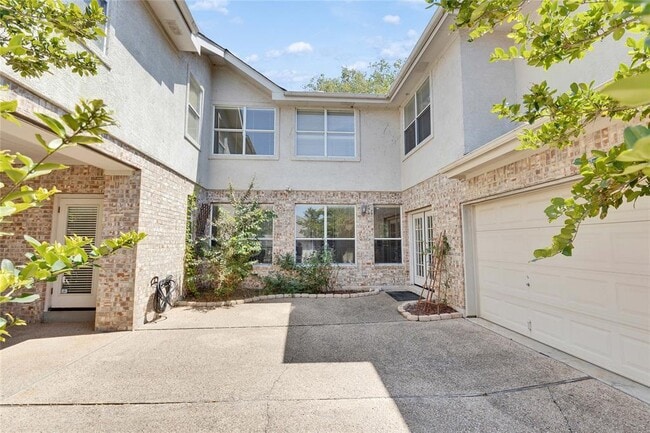 Building Photo - 10608 Portrush Ct