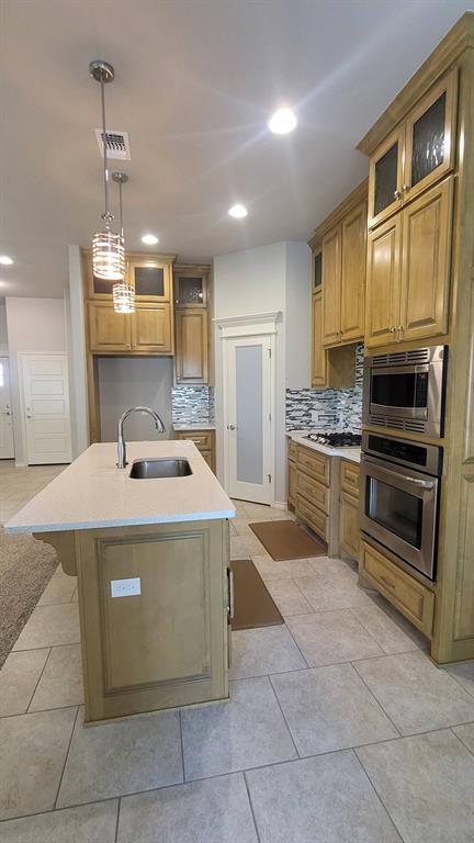 Building Photo - 8720 SW 66th Pl