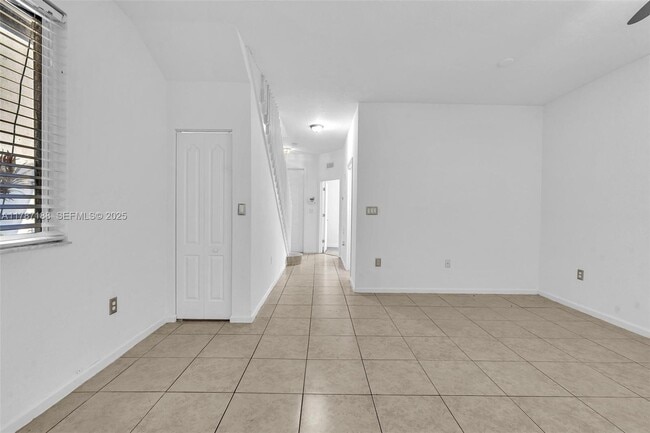 Building Photo - 21205 NW 14th Pl