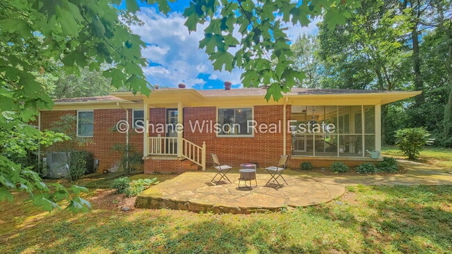 Building Photo - 916 Hardwick Cir