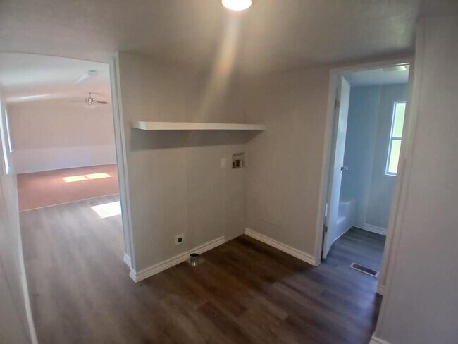 Building Photo - 12794 Roy Harris Loop
