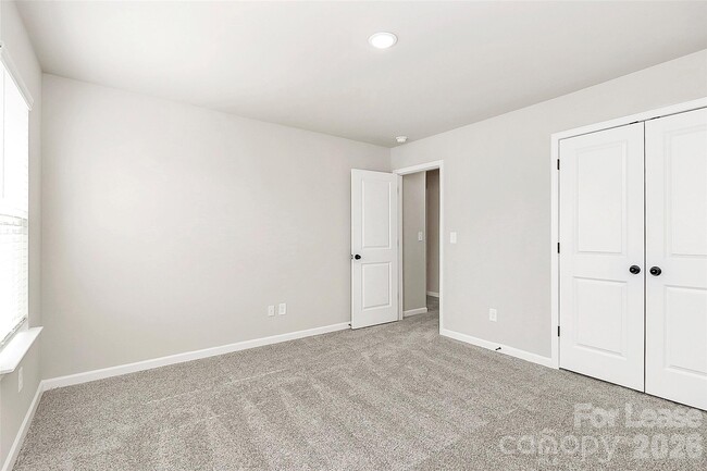 Building Photo - 8208 Stonemere Ln