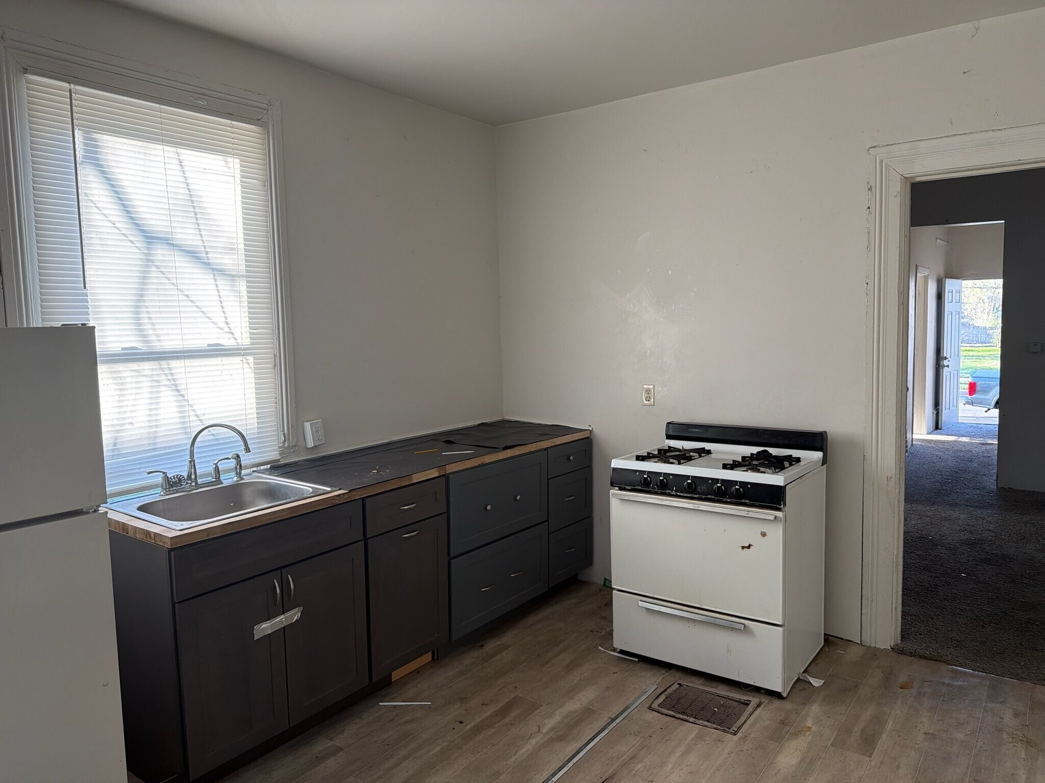 Building Photo - 1022 West Adrian G. Hinton Avenue