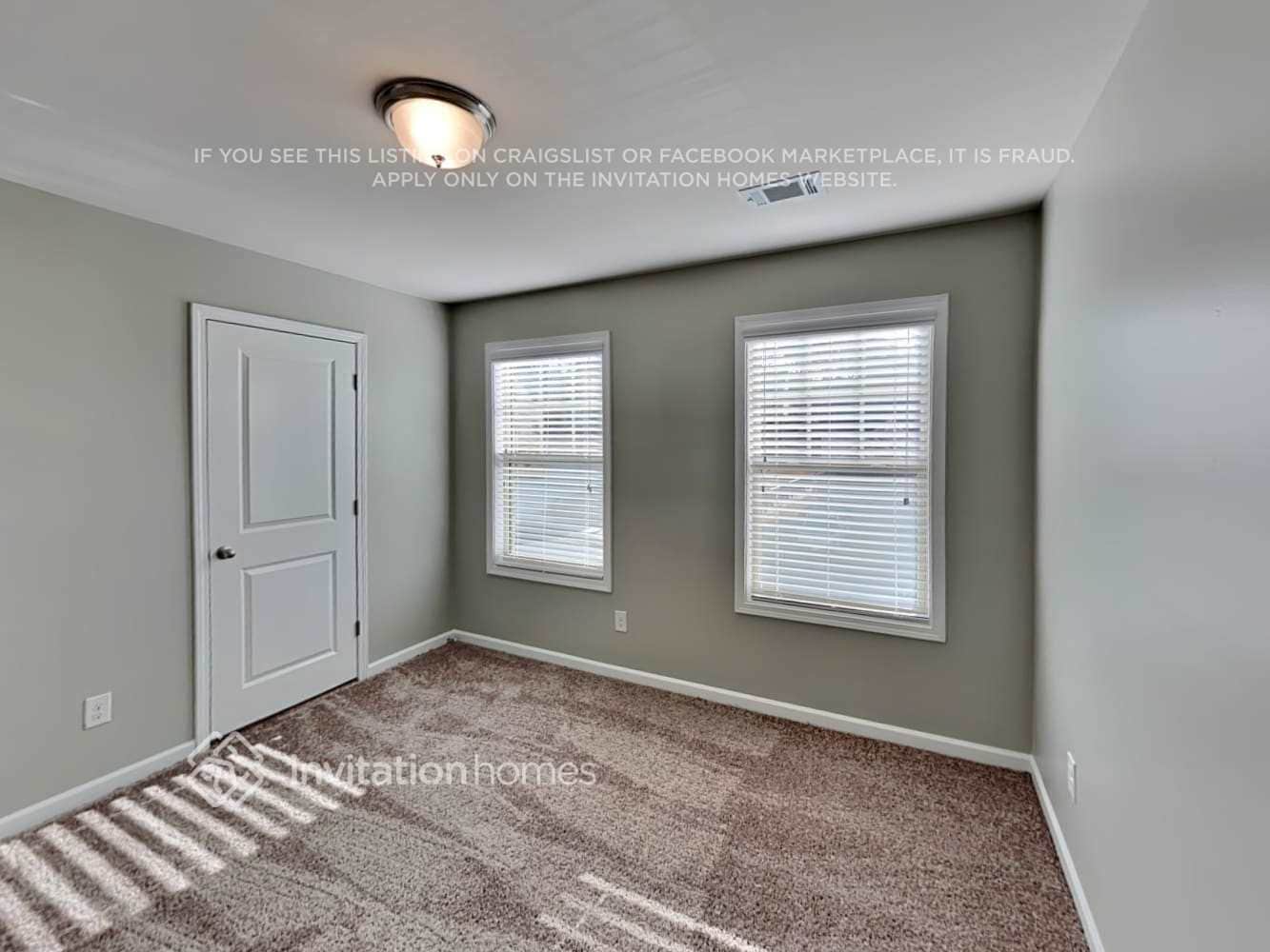 Building Photo - 241 Sage Dr