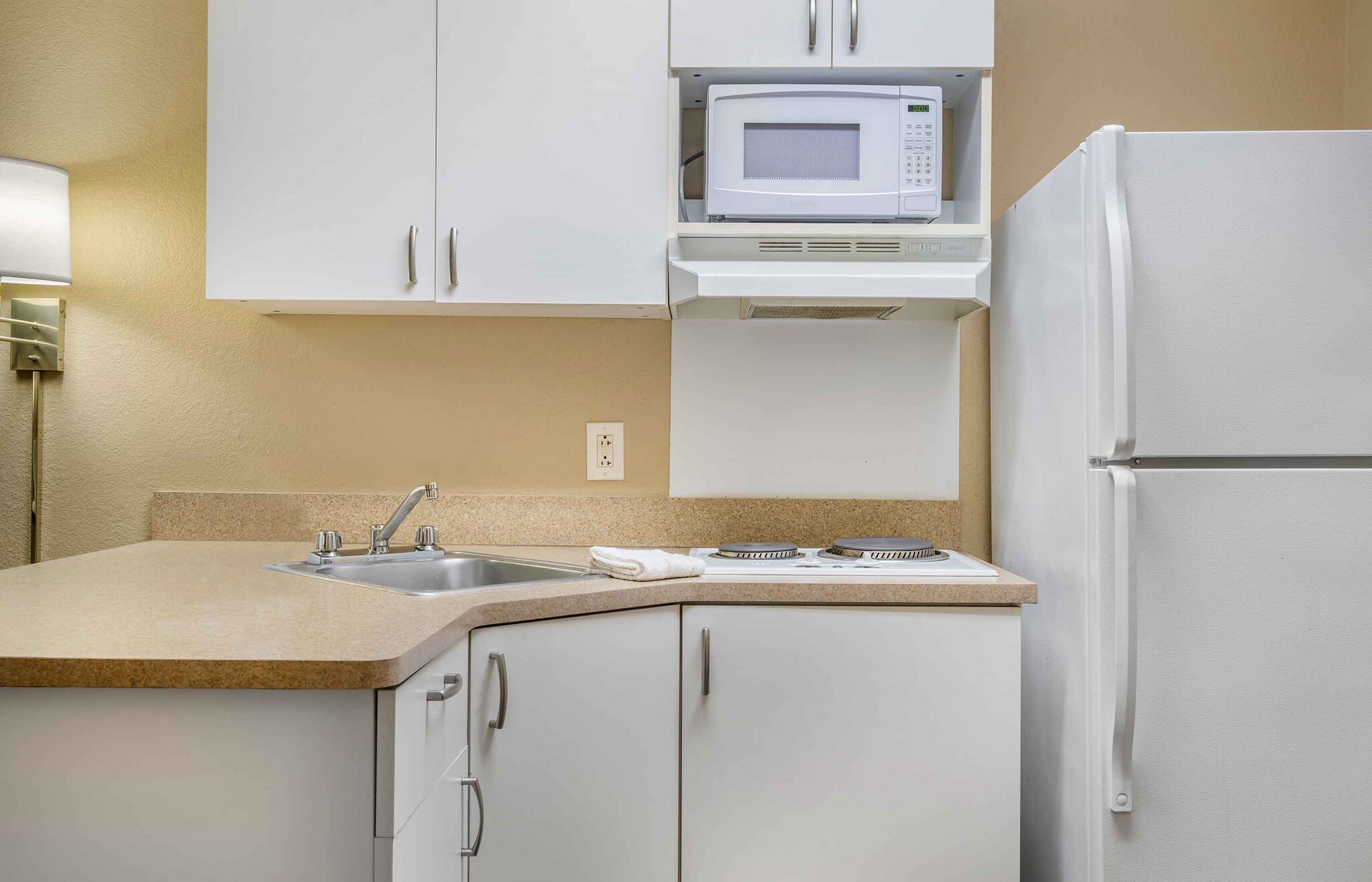 Building Photo - Furnished Studio-Huntsville - U.S. Space a...