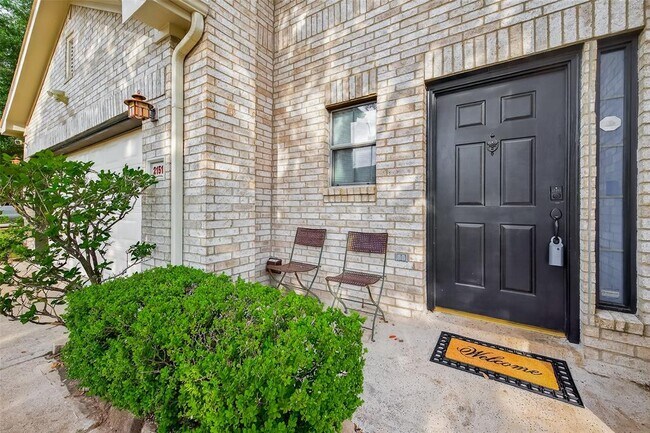 Building Photo - 21515 White Falls Ln