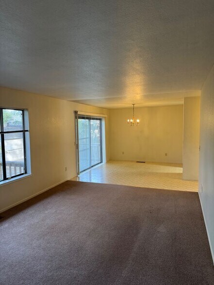 Building Photo - 1678 E St